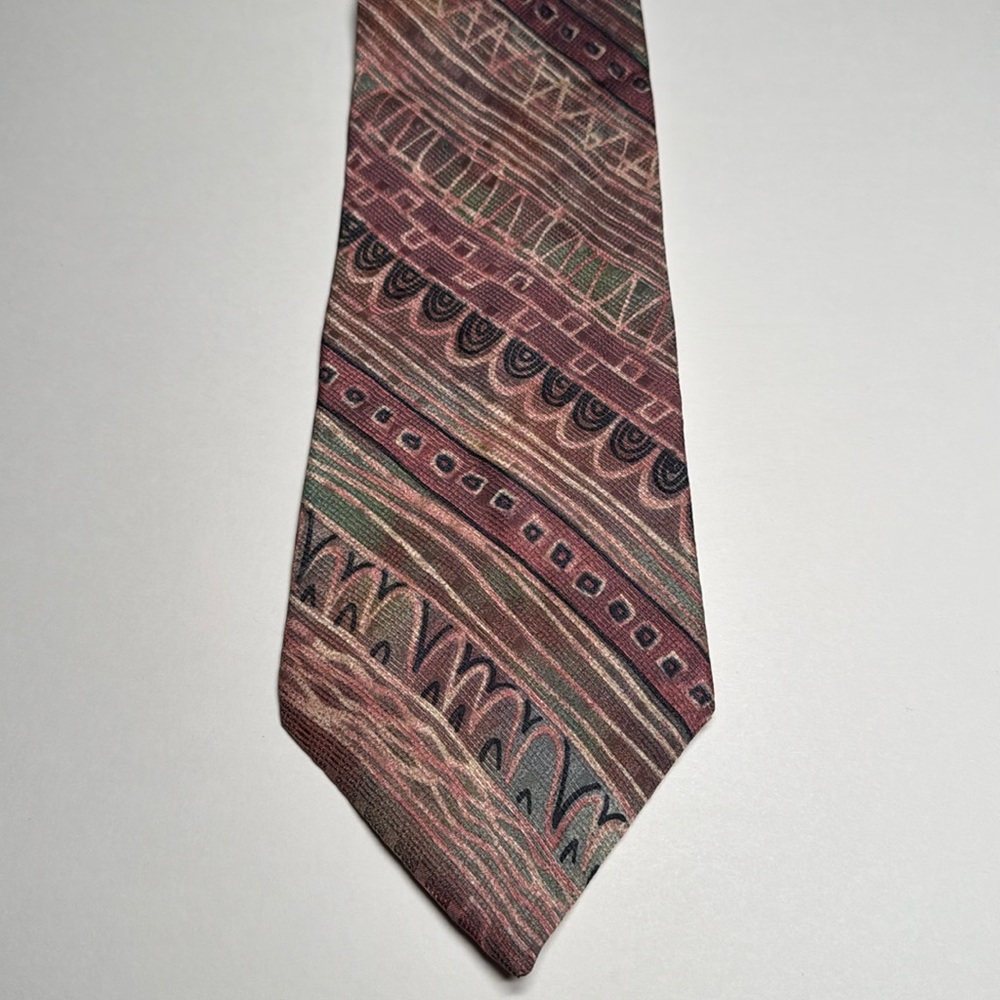 💜3/$15 Albert Nipon Silk Tie